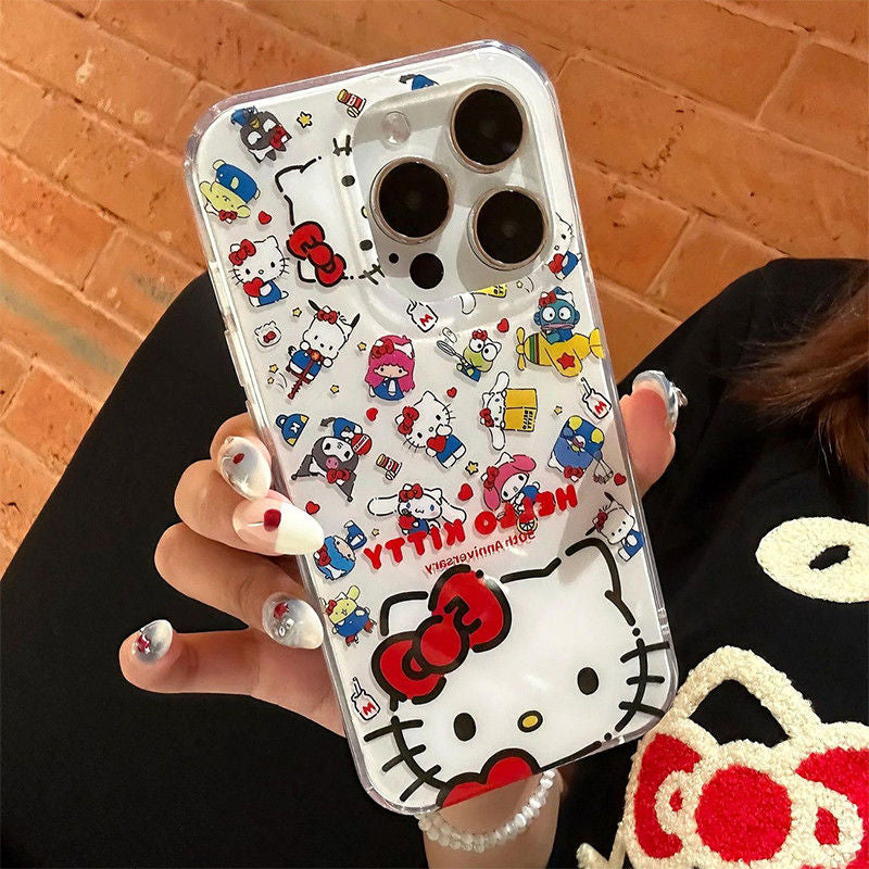 スマホケース 可愛らしさが溢れるハローキティが、ぐるぐると揺れるユニークなラシャーデザインで登場 耐衝撃・防振性能に優れ、高級感あふれるスマホケースで、iPhone に対応