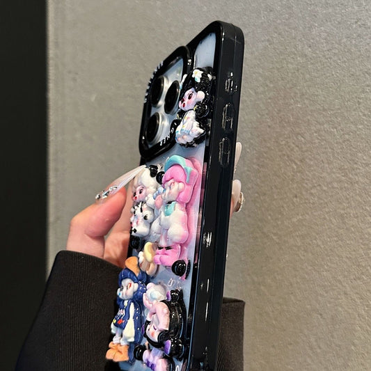 スマホケース  冒険心をくすぐる立体ドーラがスマホにやってきます!  耐衝撃・防振性能に優れ、高級感あふれるスマホケースで、iPhone に対応