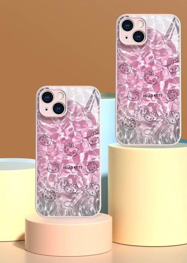 スマホケース さくらのように儚く美しい桜ピンク水のリップル模様 ハローキティのデザイン、 耐衝撃・防振性能に優れ、高級感あふれるスマホケースで、iPhone に対応