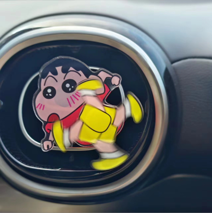 トムとジェリー 車のアロマテラピー クレヨンしんちゃん ドラえもん車の香水 エアベント 車の室内装飾装飾品