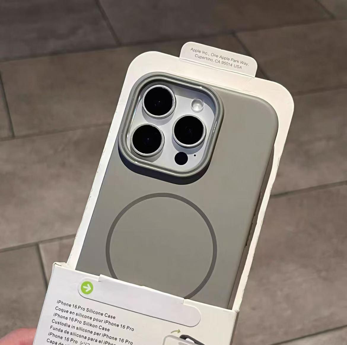 スマホケース 柔らかくて薄く、マット仕上げの細いリングマグネット付きスマホケースで、iPhone に対応