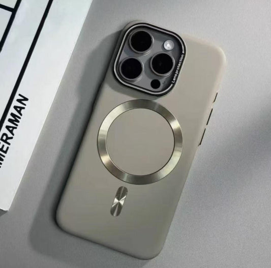 スマホケース  マグネット式スマホケース  リングマグネット付きスマホケースで、iPhone に対応