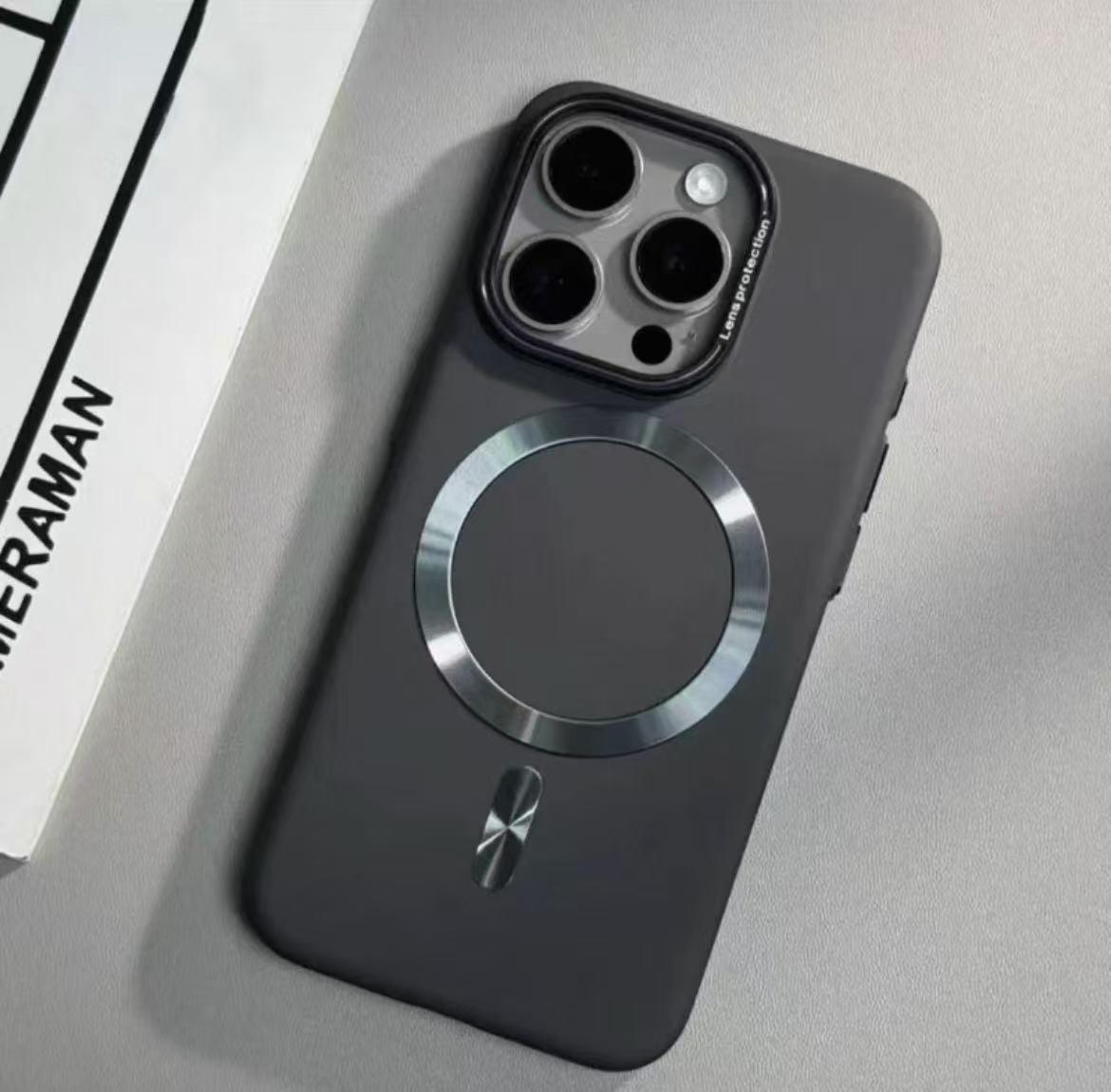 スマホケース  マグネット式スマホケース  リングマグネット付きスマホケースで、iPhone に対応