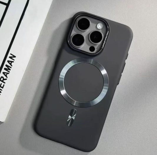 スマホケース  マグネット式スマホケース  リングマグネット付きスマホケースで、iPhone に対応