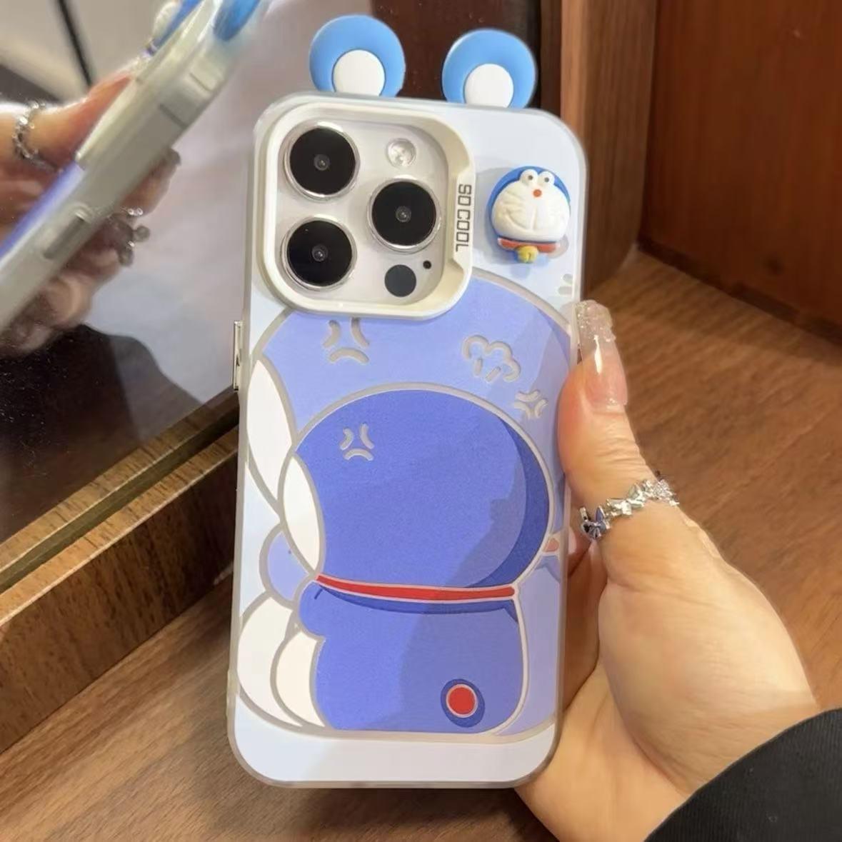 ドラえもんをモチーフとした 高級感あふれる  スマホケース iPhone に対応