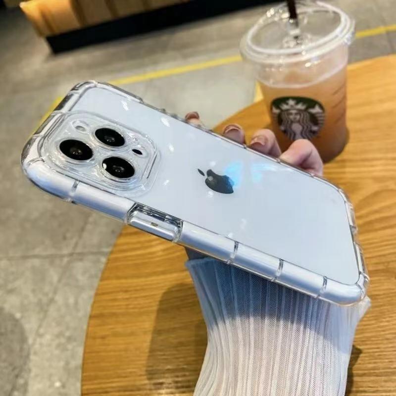 スマホケース 夜光フレームシリーズ  耐衝撃・防振性能に優れ、高級感あふれるスマホケースで、iPhone に対応