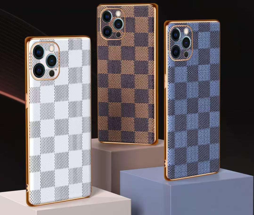 スマホケース チェック柄シリーズ  耐衝撃・防振性能に優れ、高級感あふれるスマホケースで、iPhone に対応