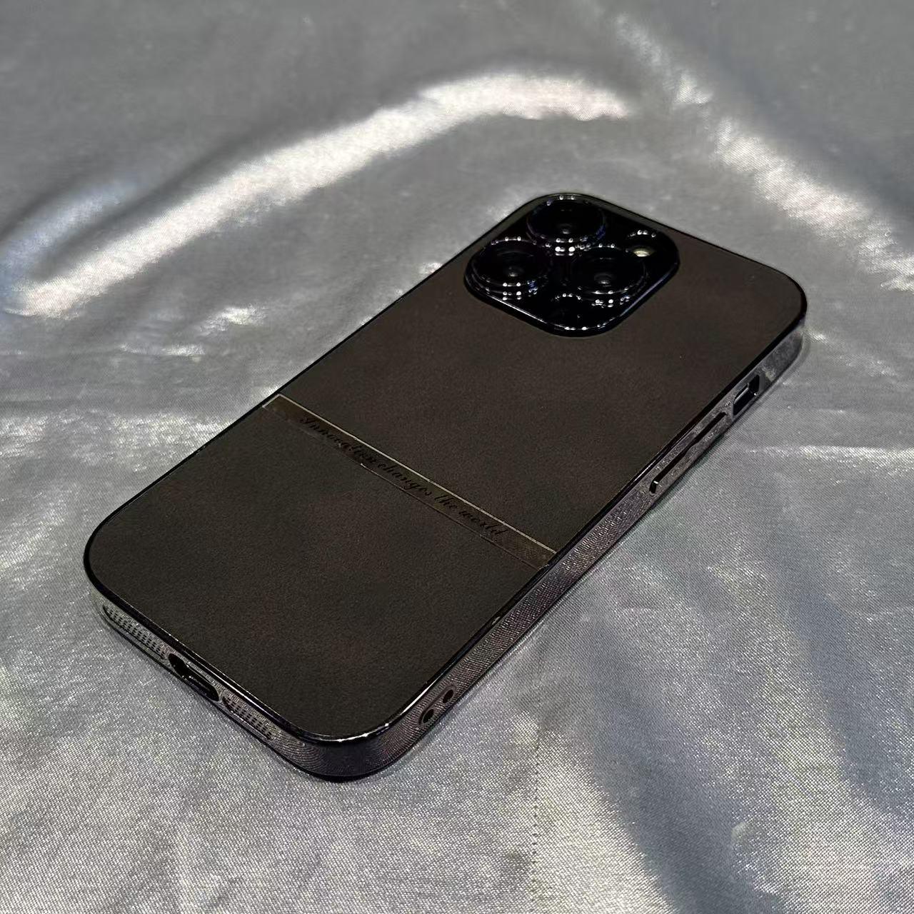 スマホケース  小羊皮模様シリーズ  耐衝撃・防振性能に優れ、高級感あふれるスマホケースで、iPhone に対応