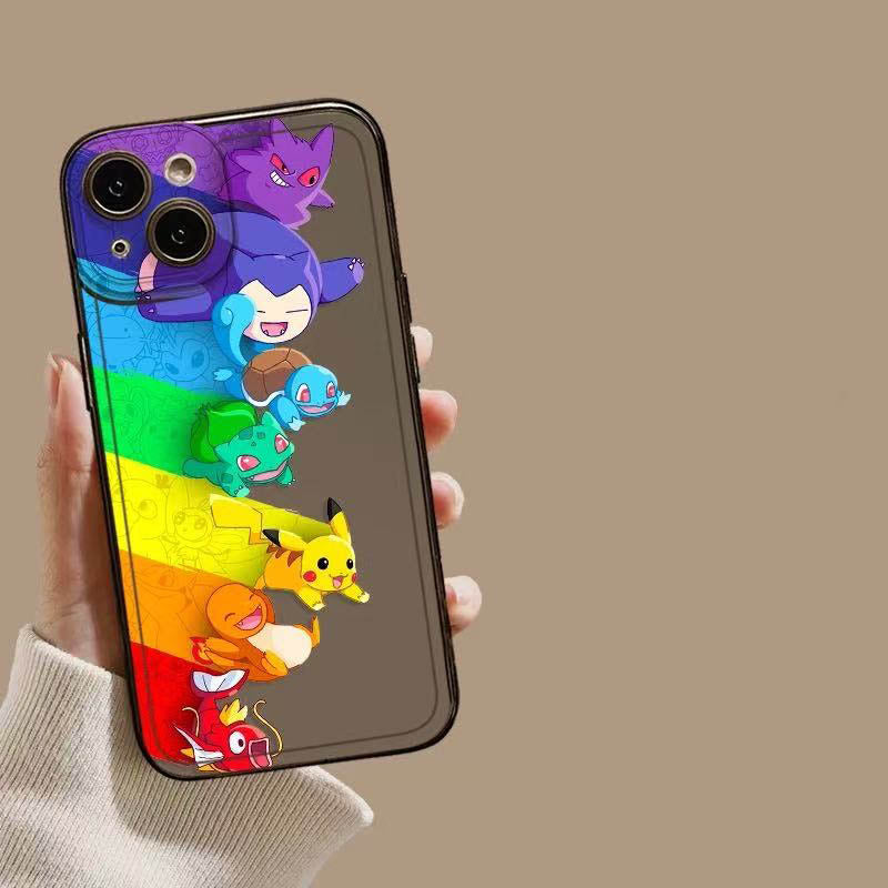 スマホケース  レインボーの色が輝くポケモンが登場するスマホケース  耐衝撃・防振性能に優れ、高級感あふれるスマホケースで、iPhone に対応