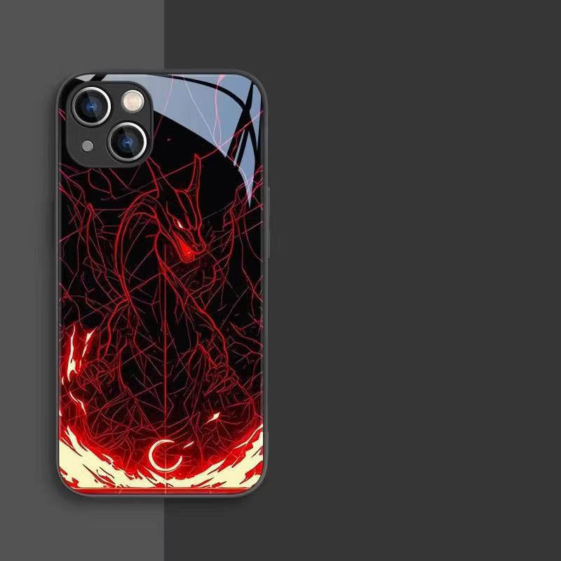 スマホケース  ポケモンがガラス质感の舞台に登場!  耐衝撃・防振性能に優れ、高級感あふれるスマホケースで、iPhone に対応