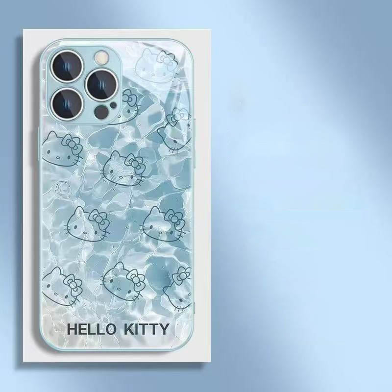 スマホケース  、光を浴びるとグラス素材の透明感とメタリック光沢が重なりハローキティテーマ、 全3色  耐衝撃・防振性能に優れ、高級感あふれるスマホケースで、iPhone に対応