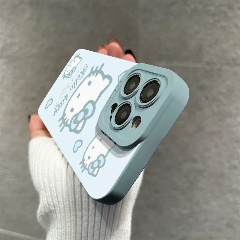 スマホケース ハローキティの可愛らしさと優しいラブハートが融合した!全13色 耐衝撃・防振性能に優れ、高級感あふれるスマホケースで、iPhone に対応