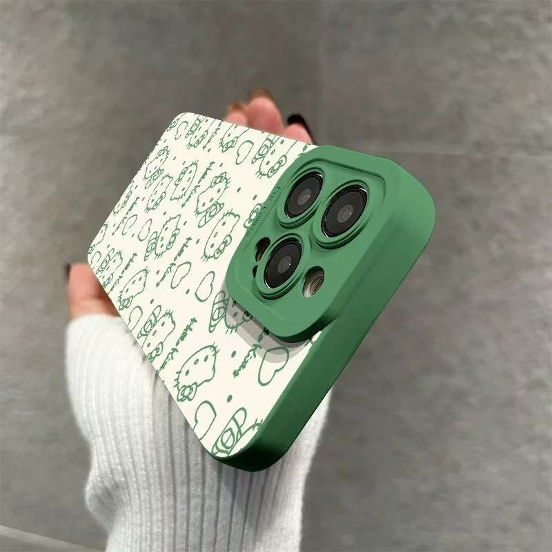 スマホケース  ハローキティと無限大のラブがケースを埋め尽くす、夢心地のデザインです!全13色  耐衝撃・防振性能に優れ、高級感あふれるスマホケースで、iPhone に対応