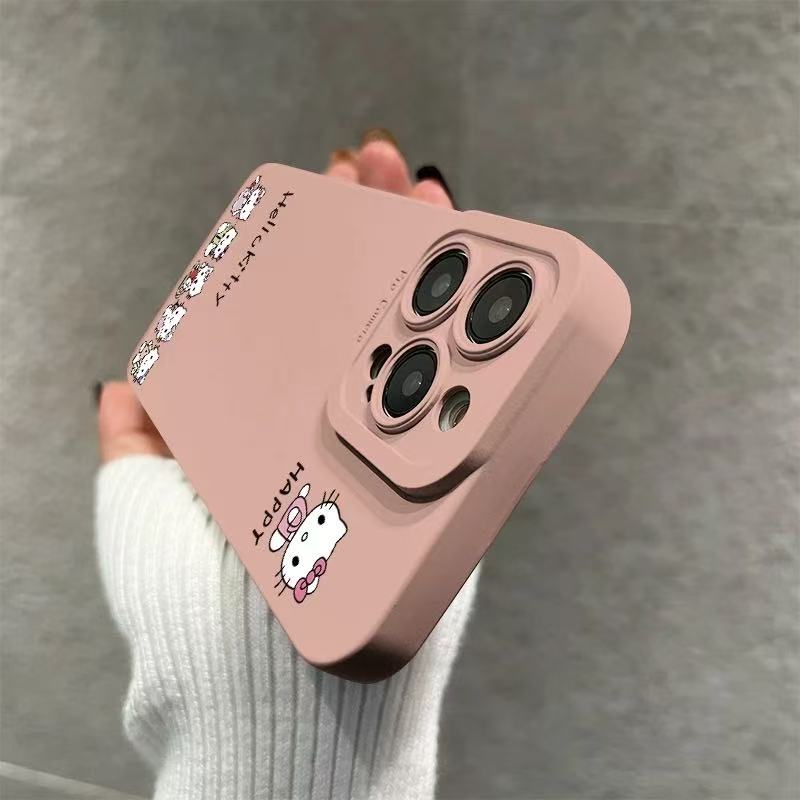 スマホケース  幸運がいつでもそばにいるような、ハローキティのラッキーテーマケースです!全13色  耐衝撃・防振性能に優れ、高級感あふれるスマホケースで、iPhone に対応