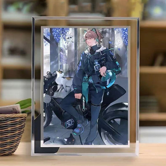 アサ AZA グッズのクリスタルガラスフレームで、デザインのカスタマイズが可能