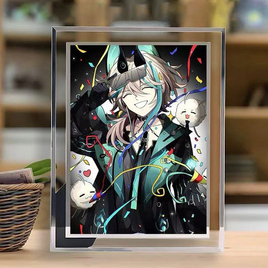 アサ AZA グッズのクリスタルガラスフレームで、デザインのカスタマイズが可能