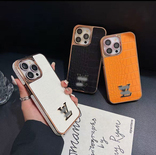 スマホケース ダブルVL  耐衝撃・防振性能に優れ、高級感あふれるスマホケースで、iPhone に対応