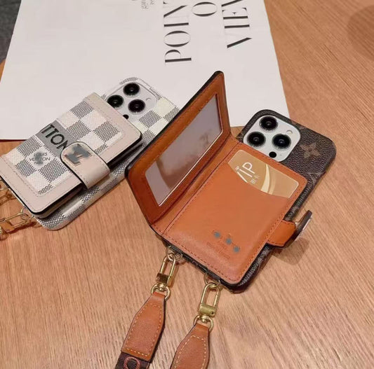 スマホケース ダブルV 紐付き カードケース付き 耐衝撃・防振性能に優れ、高級感あふれるスマホケースで、iPhone に対応