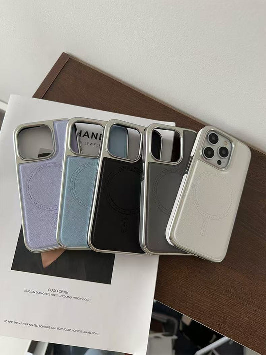 スマホケース シンプルなデザインの磁気吸着式スマホケース  耐衝撃・防振性能に優れ、高級感あふれるスマホケースで、iPhone に対応