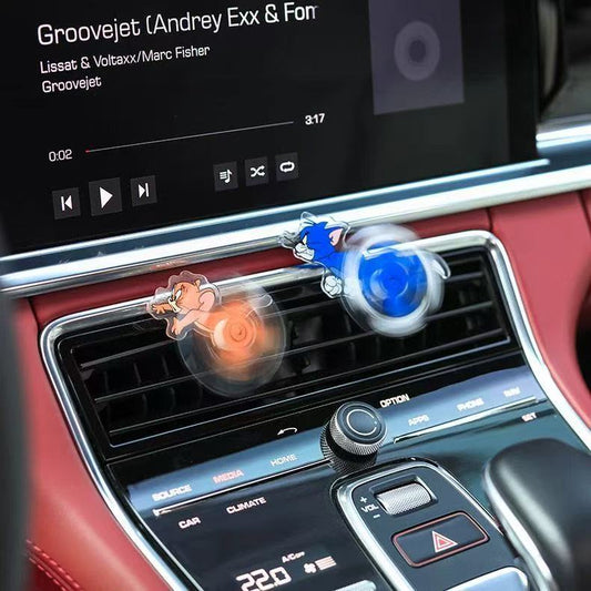 トムとジェリー 車のアロマテラピー クレヨンしんちゃん  ドラえもん車の香水 エアベント 車の室内装飾装飾品