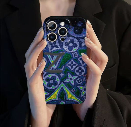 スマホケース  高級感  ダブルV  耐衝撃・防振性能に優れ、高級感あふれるスマホケースで、iPhone に対応