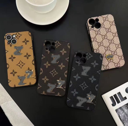 スマホケース  高級感 金属製のマークが付い  ダブルV 耐衝撃・防振性能に優れ、高級感あふれるスマホケースで、iPhone に対応