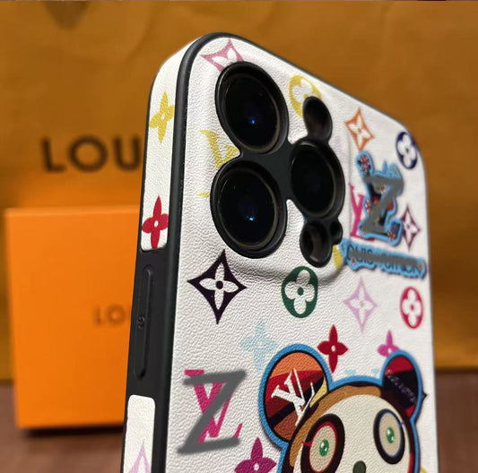 スマホケース  高級感 レザー製 ロゴが画面いっぱい  ダブルV 耐衝撃・防振性能に優れ、高級感あふれるスマホケースで、iPhone に対応