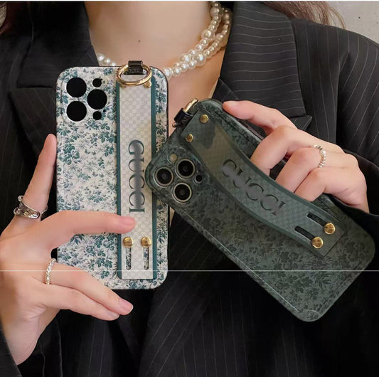 スマホケース  高級感 腕バンド付き  ダブルG 耐衝撃・防振性能に優れ、高級感あふれるスマホケースで、iPhone に対応