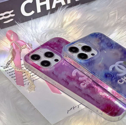 スマホケース  高級感  ダブルC 耐衝撃・防振性能に優れ、高級感あふれるスマホケースで、iPhone に対応