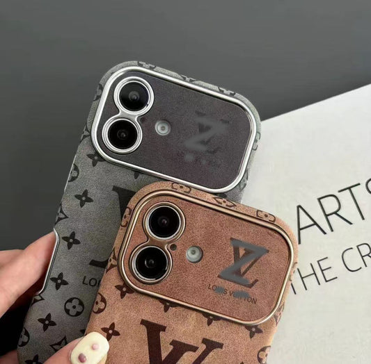 スマホケース  マット調の質感 ダブルV 耐衝撃・防振性能に優れ、高級感あふれるスマホケースで、iPhone13~17 に対応