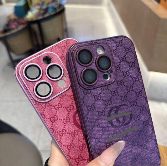 スマホケース  デニム素材高級感  ダブルG  耐衝撃・防振性能に優れ、高級感あふれるスマホケースで、iPhone12~16 に対応