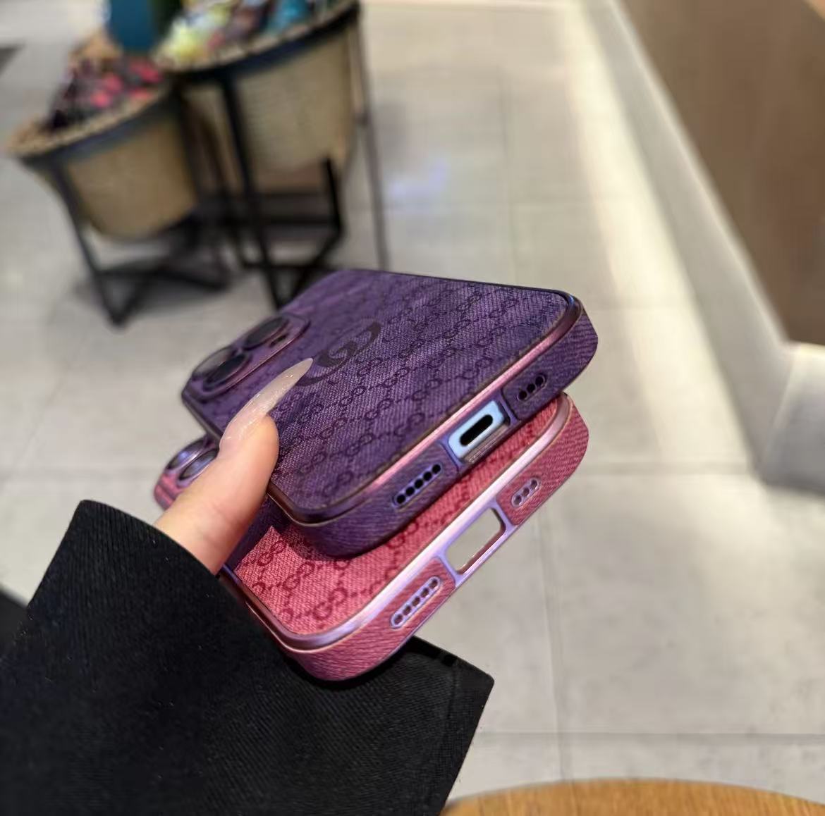 スマホケース デニム素材高級感 ダブルG 耐衝撃・防振性能に優れ、高級感あふれるスマホケースで、iPhone に対応
