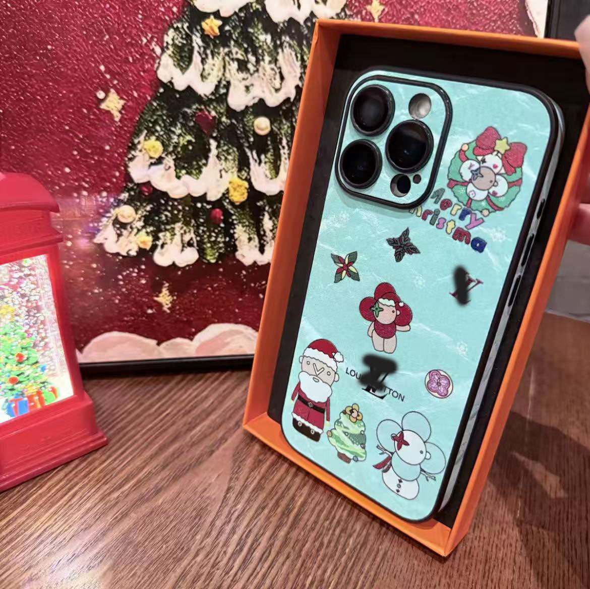 スマホケース クリスマスシリーズ 高級感 ダブルV 耐衝撃・防振性能に優れ、高級感あふれるスマホケースで、iPhone に対応