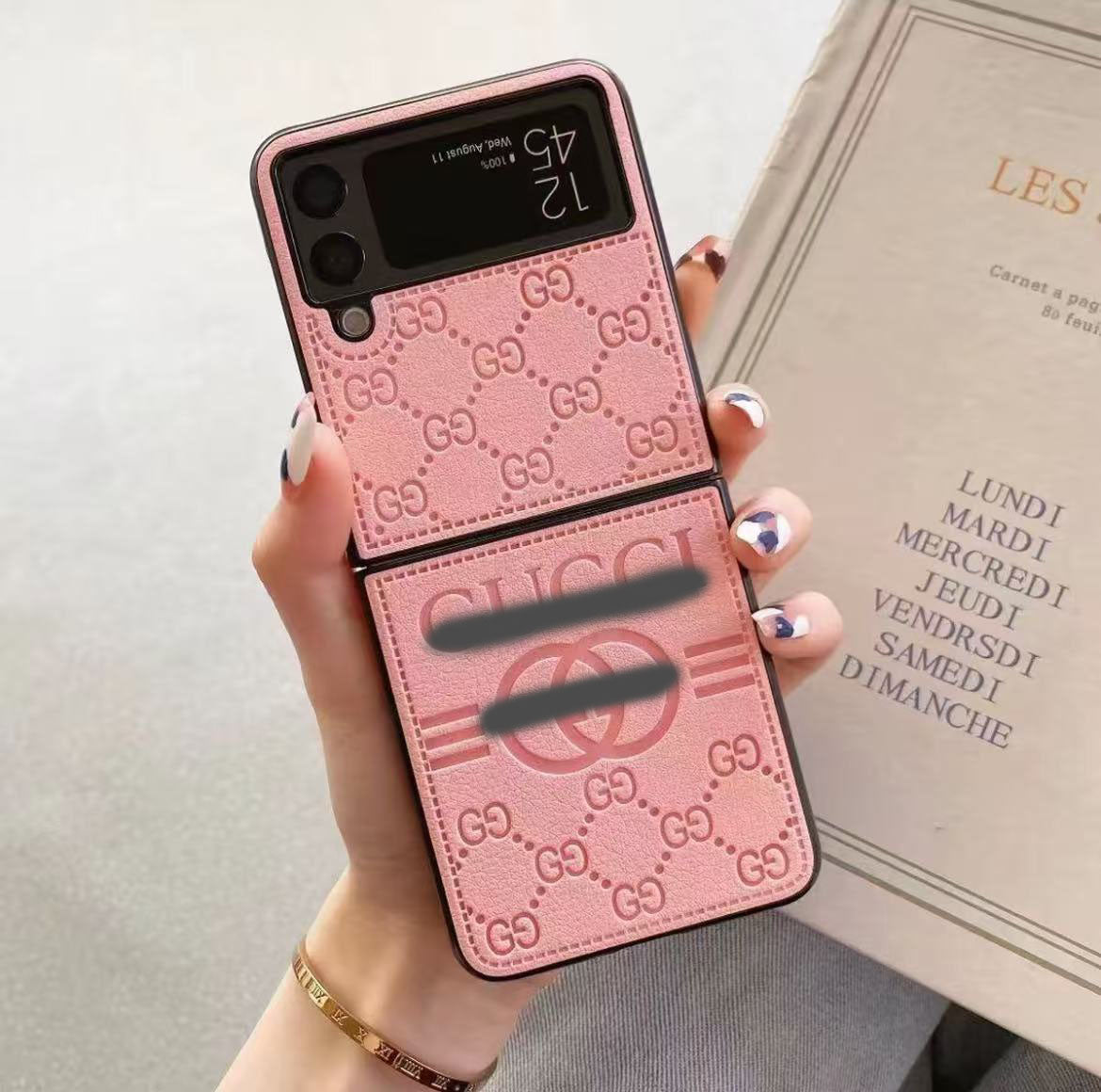 スマホケース 高級感 ダブルG Galaxy Z Flip 専用 耐衝撃・防振性能に優れ、高級感あふれるスマホケースで、iPhone に対応