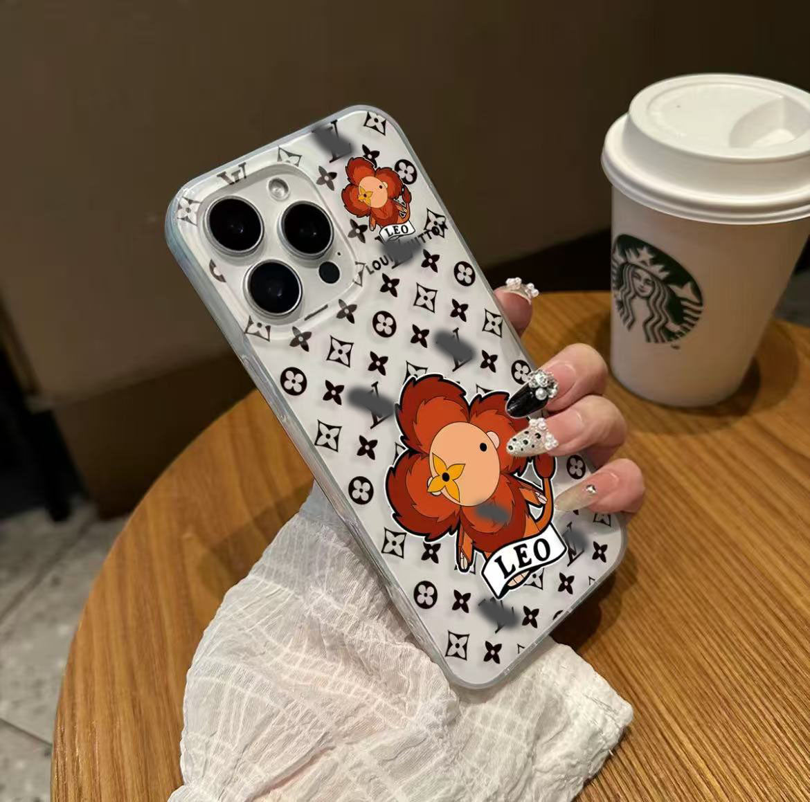 スマホケース  ダブルV 12 星座柄 耐衝撃・防振性能に優れ、高級感あふれるスマホケースで、iPhone11~16 に対応