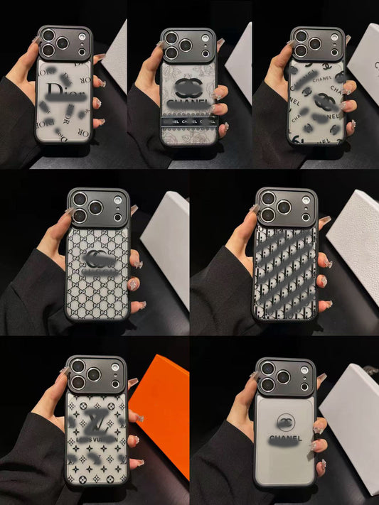 スマホケース  高級マット調の質感  ダブルV&C&G 耐衝撃・防振性能に優れ、高級感あふれるスマホケースで、iPhone11~17 に対応