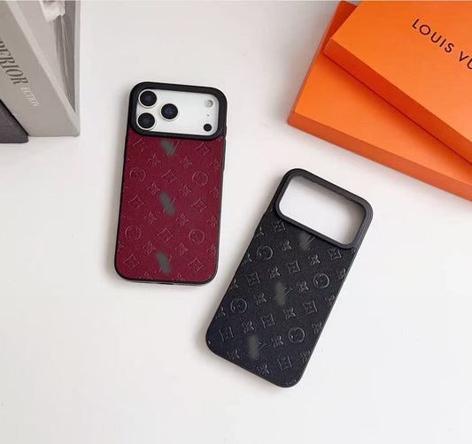 スマホケース  高級感レザー製  ダブルV  耐衝撃・防振性能に優れ、高級感あふれるスマホケースで、iPhone13~17 に対応