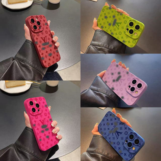 スマホケース  ダブルV 10色   耐衝撃・防振性能に優れ、高級感あふれるスマホケースで、iPhone11~17 に対応