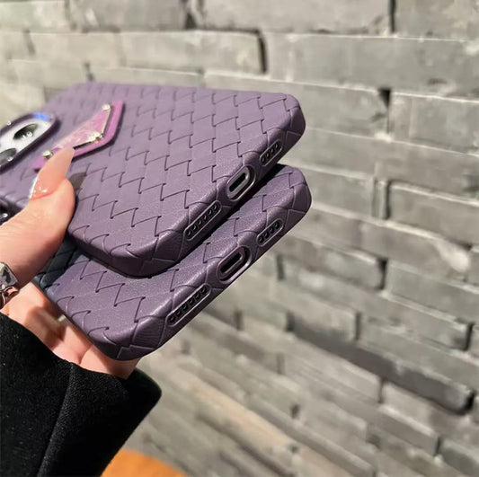 スマホケース  高級感編み柄  ダブルPRA**   耐衝撃・防振性能に優れ、高級感あふれるスマホケースで、iPhone12~17 に対応