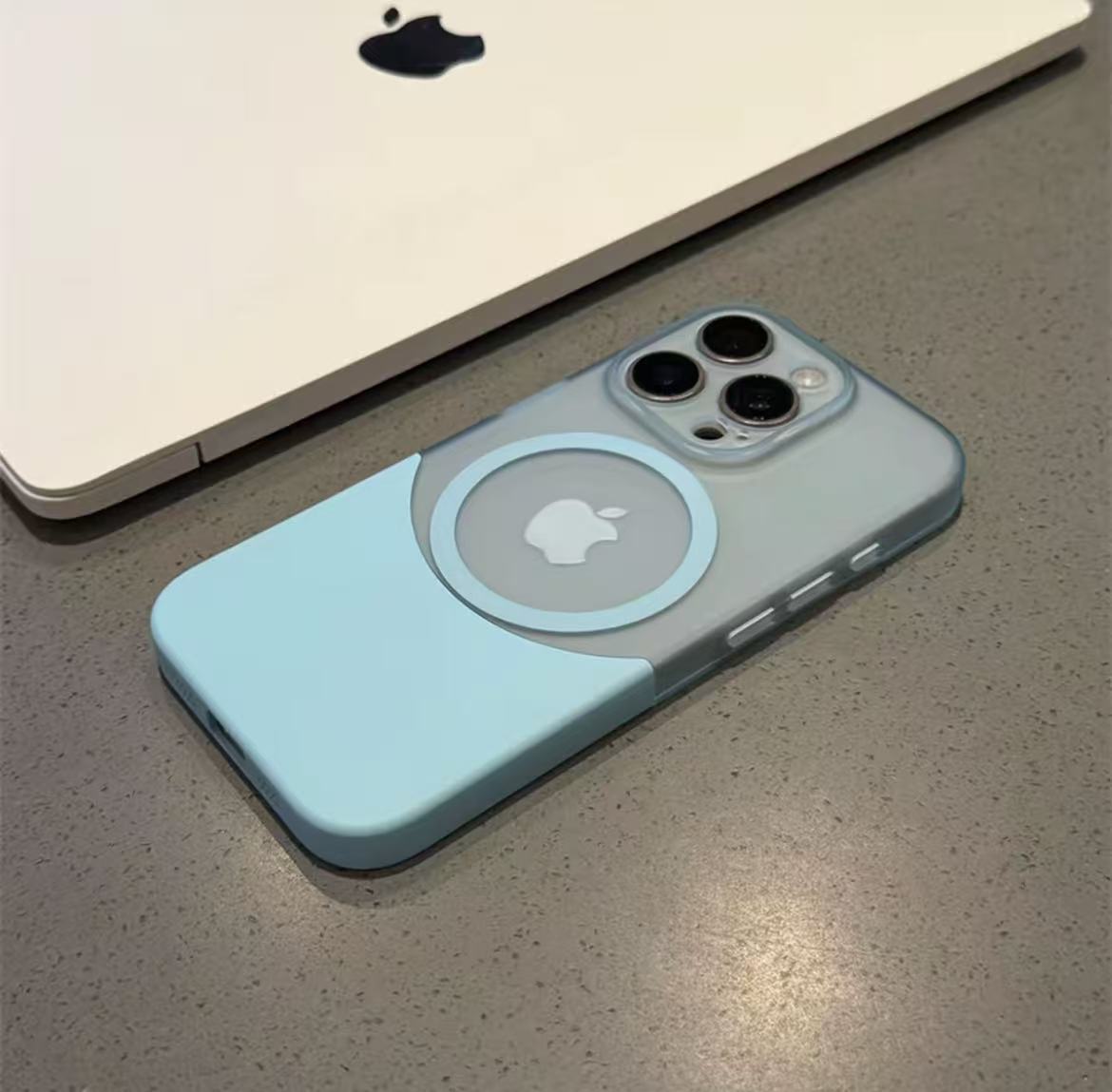 スマホケース  プリズムカット プレミアムマグネットスマホケース  耐衝撃・防振性能に優れ、高級感あふれるスマホケースで、iPhone 11~17 に対応