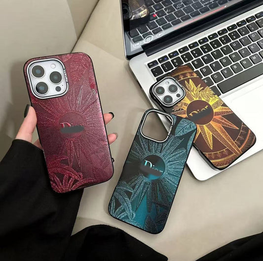 スマホケース  高級感太陽の花  ダブルDi**  耐衝撃・防振性能に優れ、高級感あふれるスマホケースで、iPhone12~16 に対応