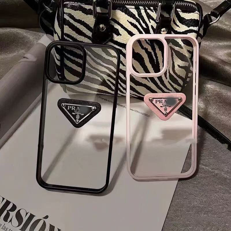 スマホケース  高級感のある透明スマホケース   ダブルPRA**    耐衝撃・防振性能に優れ、高級感あふれるスマホケースで、iPhone12~17 に対応