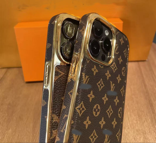 スマホケース  高級感メッキ大窓スマホケース  ダブルV    耐衝撃・防振性能に優れ、高級感あふれるスマホケースで、iPhone12~17 に対応