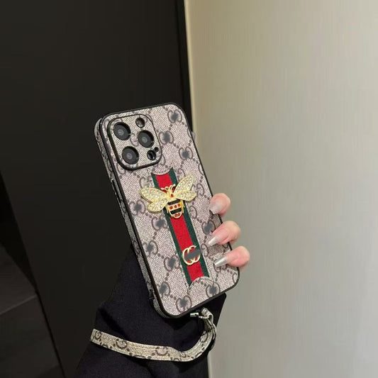 スマホケース 高級感ストラップ付き ダブルG 耐衝撃・防振性能に優れ、高級感あふれるスマホケースで、iPhone12~17 に対応