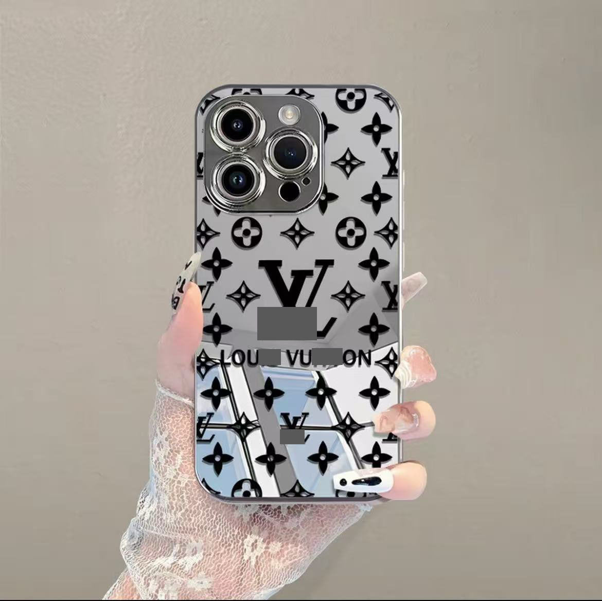 スマホケース 高級感TPU 素材製 ミラー仕上げ 光沢質感 スマートフォンケース ダブルV 耐衝撃・防振性能に優れ、高級感あふれるスマホケースで、iPhone11~17 に対応