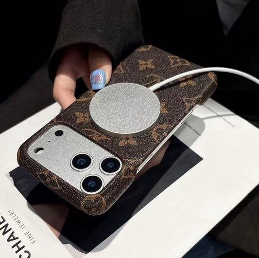 #M01 スマホケース マグネットスタンド付き ハーフカバースマホケース iPhone に対応