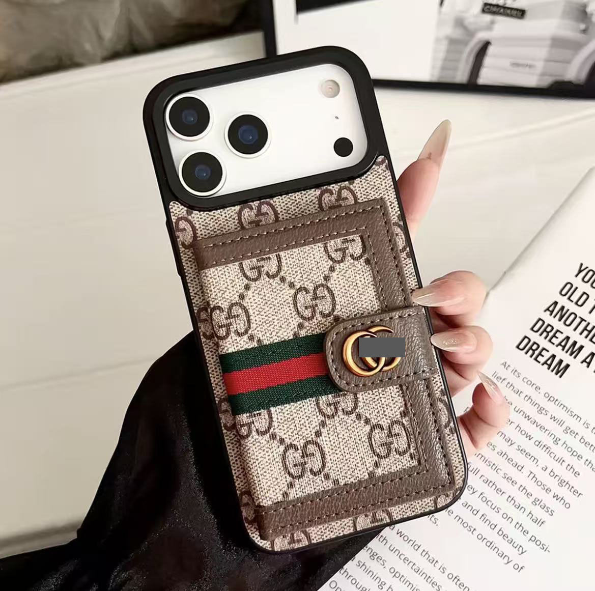 #303 スマホケース カードポケット付きスマホケース 耐衝撃・防振性能に優れ、iPhoneに対応