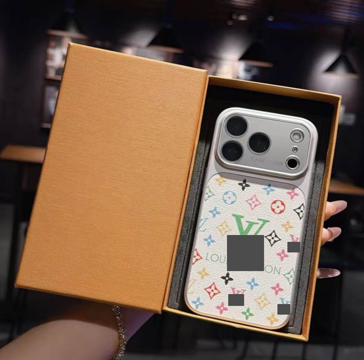 #71 スマホケース 耐衝撃・防振性能に優れ、iPhone14-17に対応