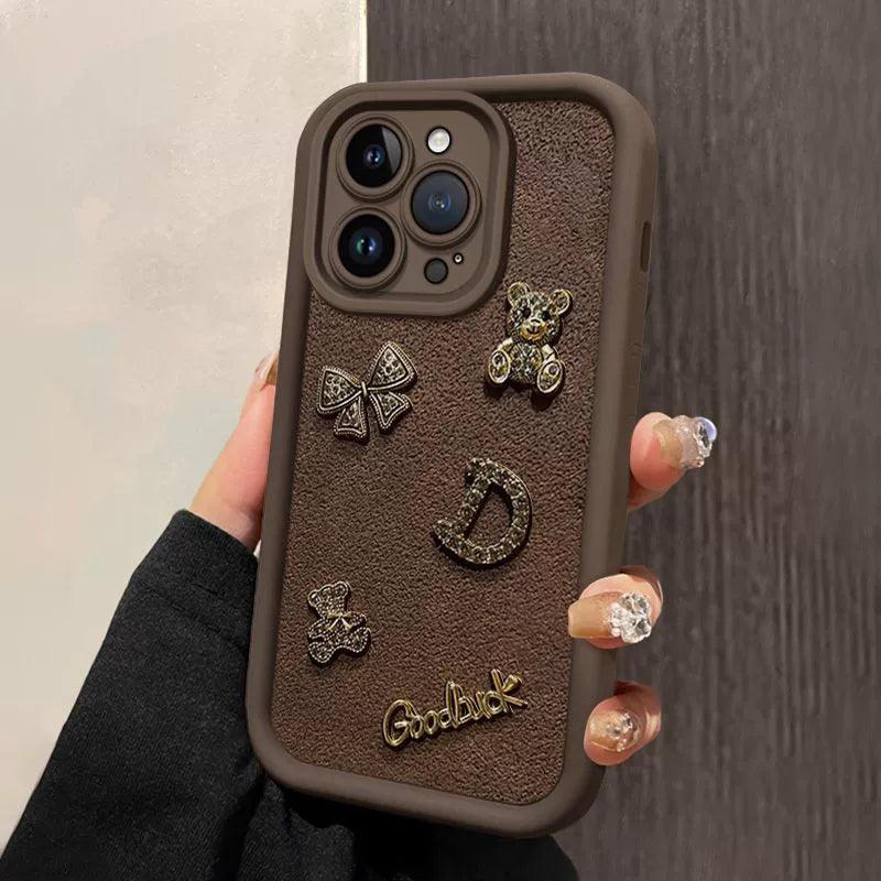 持つ子熊 デザイン シリコン製で耐衝撃性が高く、高級感あふれるスマホケース、iPhone に対応