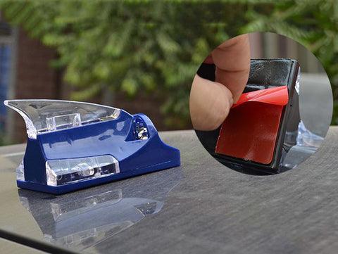 サメヒレ 風の力で回って光ります カラフルな装飾ライト 車の追突事故を防止する